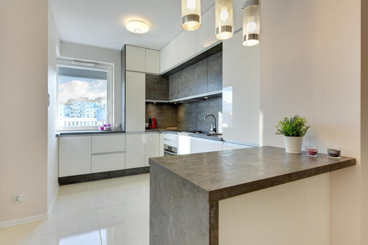 Aviator White Apartment Gdansk Luaran gambar
