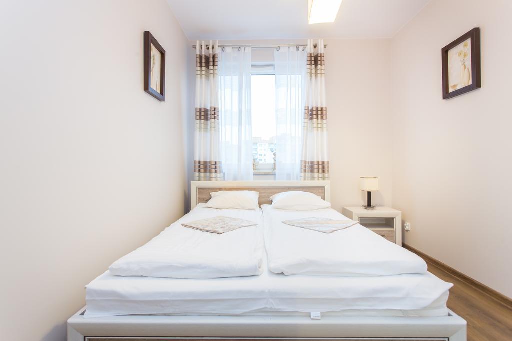 Aviator White Apartment Gdansk Luaran gambar